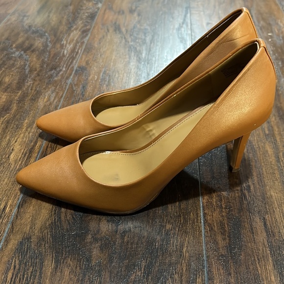 14th & Union Cognac Pointy Toe Heels Pumps Size 10 - Picture 4 of 11